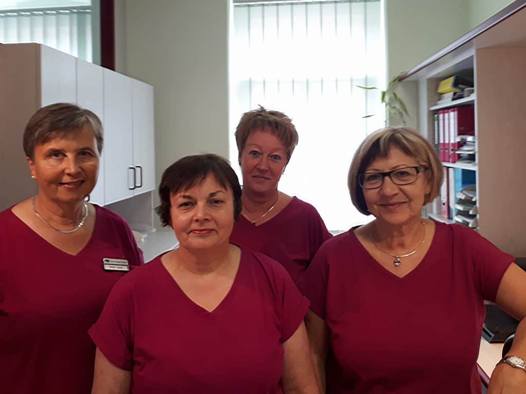 Praxisteam Hausärztlich- Internistische Praxis Dipl-med Annett Lehnert